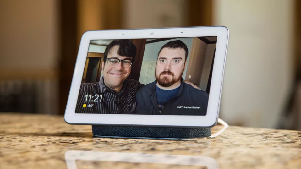 Google Nest Hub به عنوان یک قاب عکس هوشمند