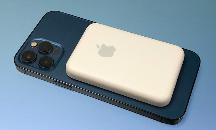 بهترین پاور بانک بی سیم؛ 5. MagSafe Battery Pack